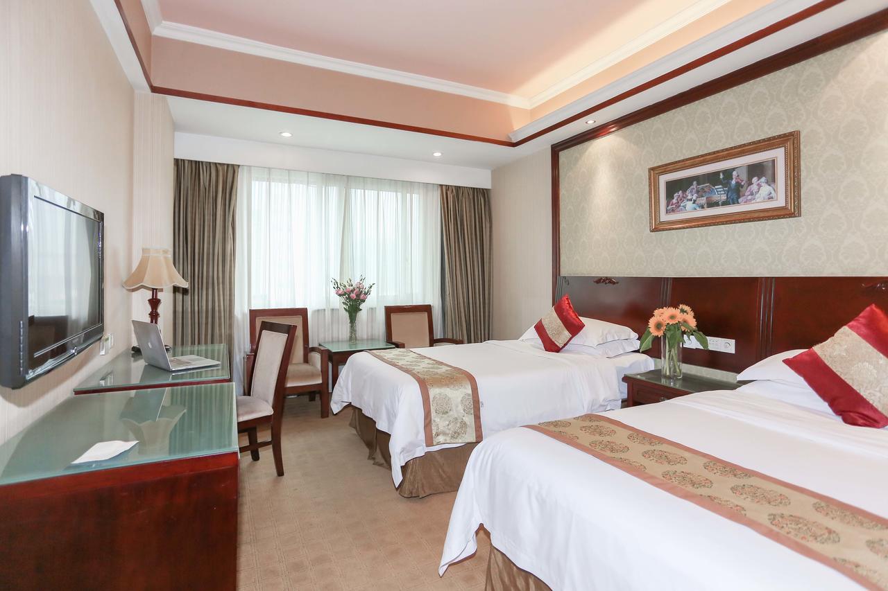 Vienna 3 Best Hotel Meilong Road Shenzhen Exterior photo