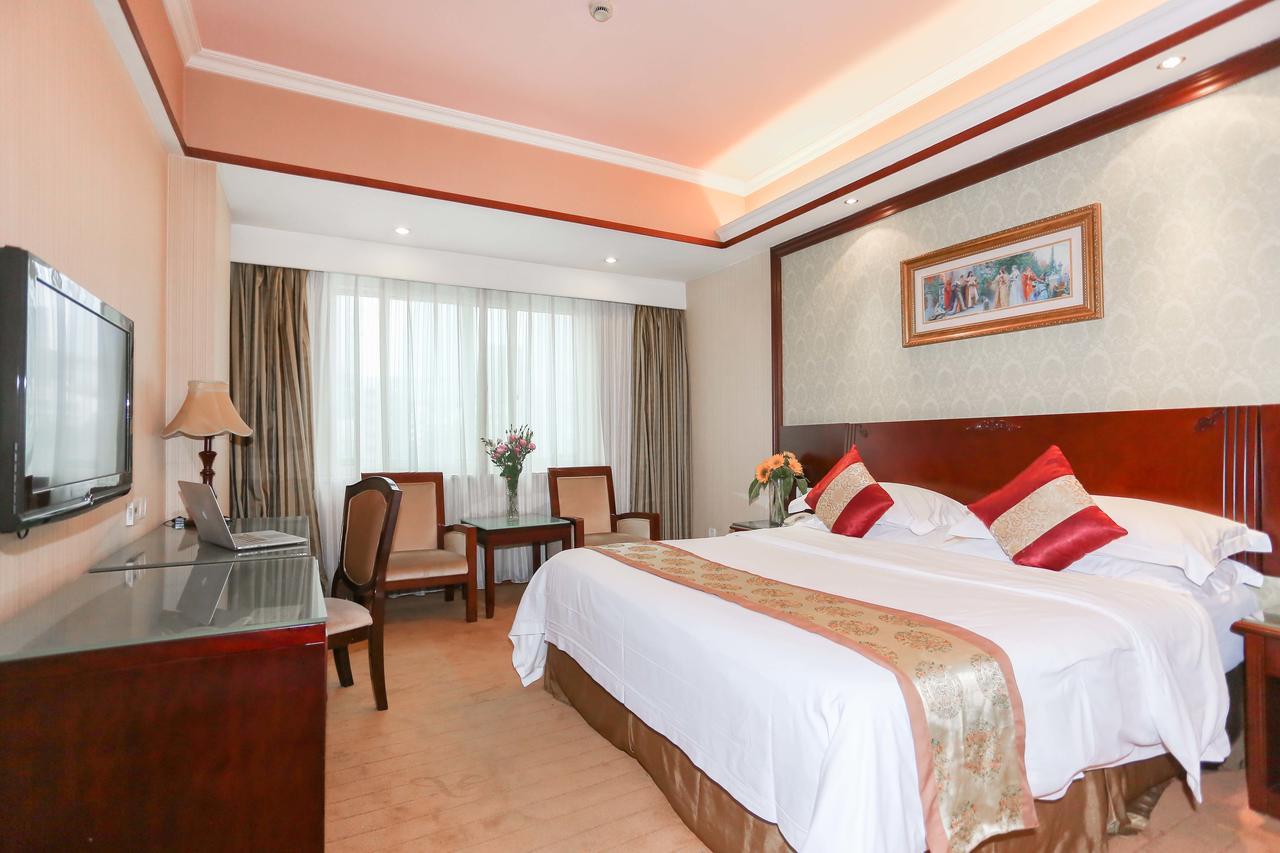 Vienna 3 Best Hotel Meilong Road Shenzhen Exterior photo